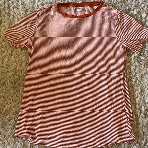 Old Navy luxe tee